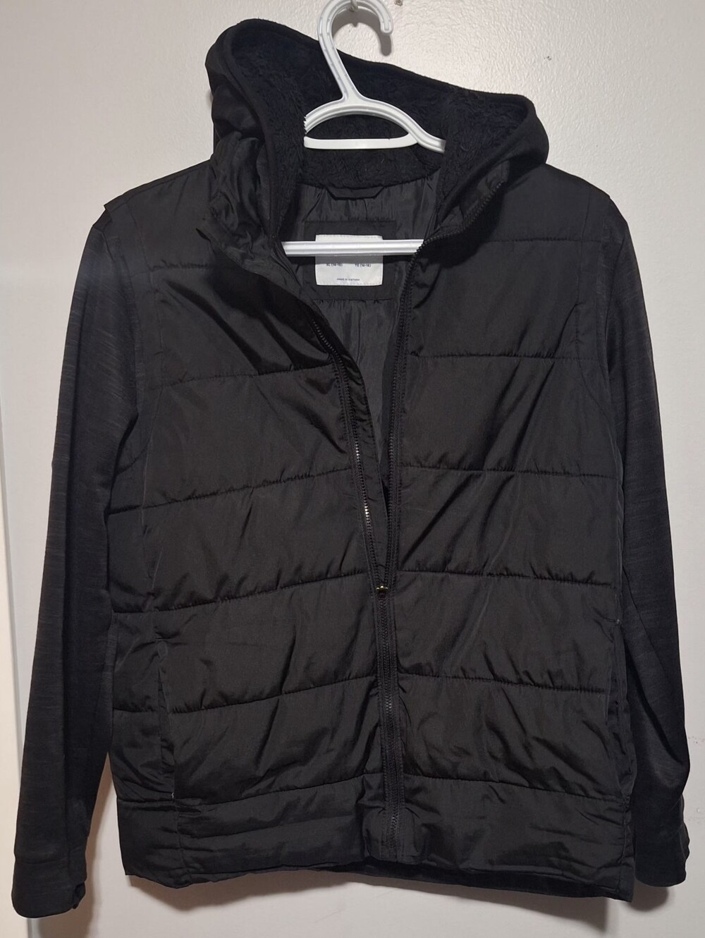Youth XL Old Navy Black Quilted Hooded Puffer Jacket with Jersey Sleeves